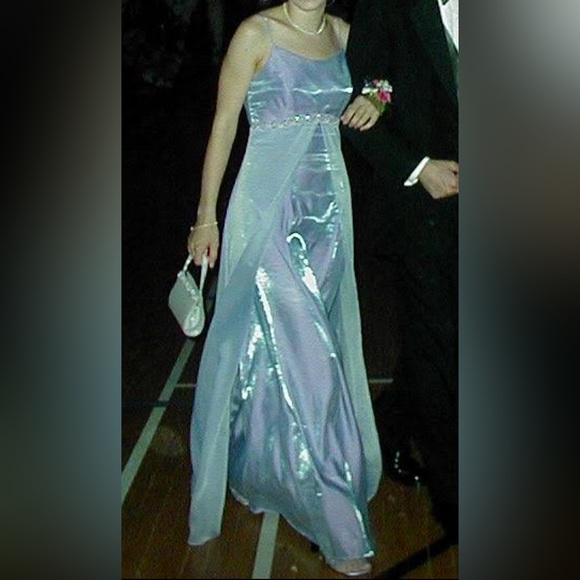 Lilac Y2K Prom Dress - Picture 6 of 6